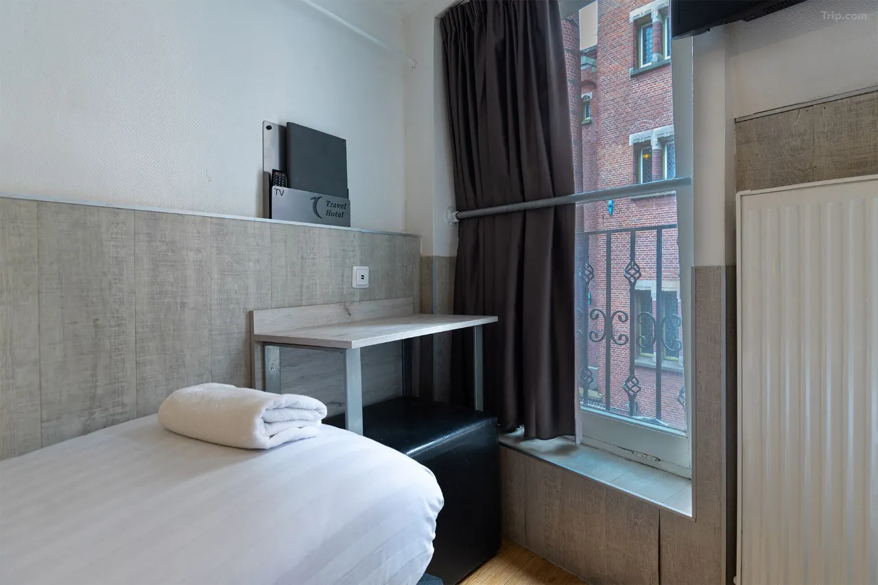 Single Room — Trip.com listing photograph